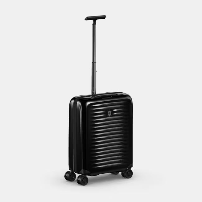 Victorinox Airox Global Hardside Carry-on