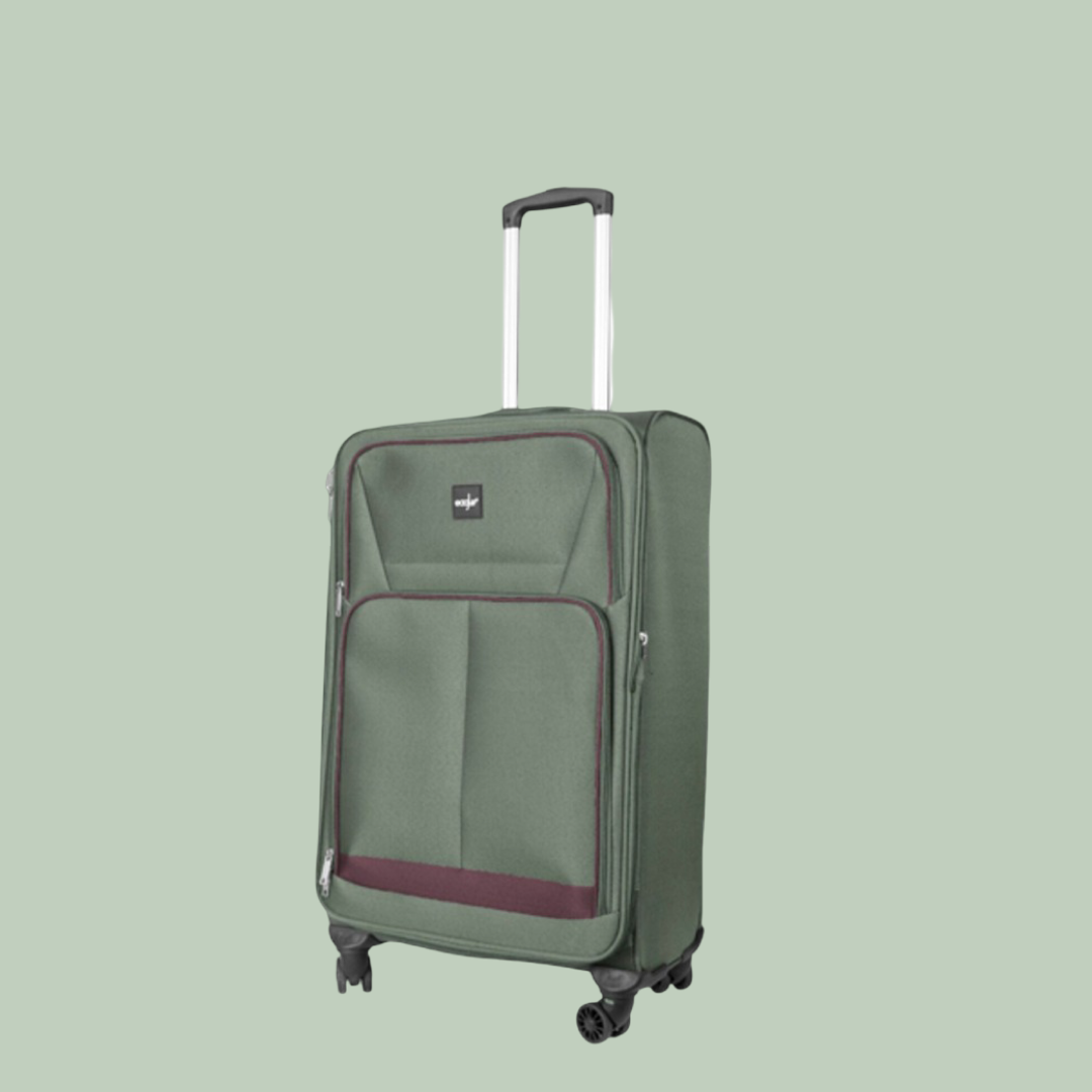 New Hampshire Super Lightweight 4 Wheel Spinner Luggage Suitcase - Large 29 Inch