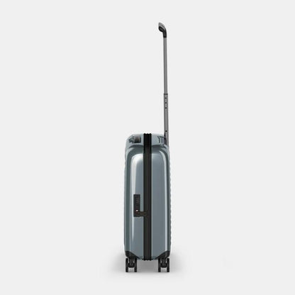 Victorinox Airox Global Hardside Carry-on
