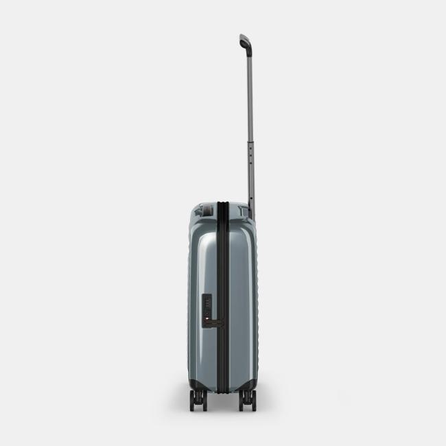 Victorinox Airox Global Hardside Carry-on
